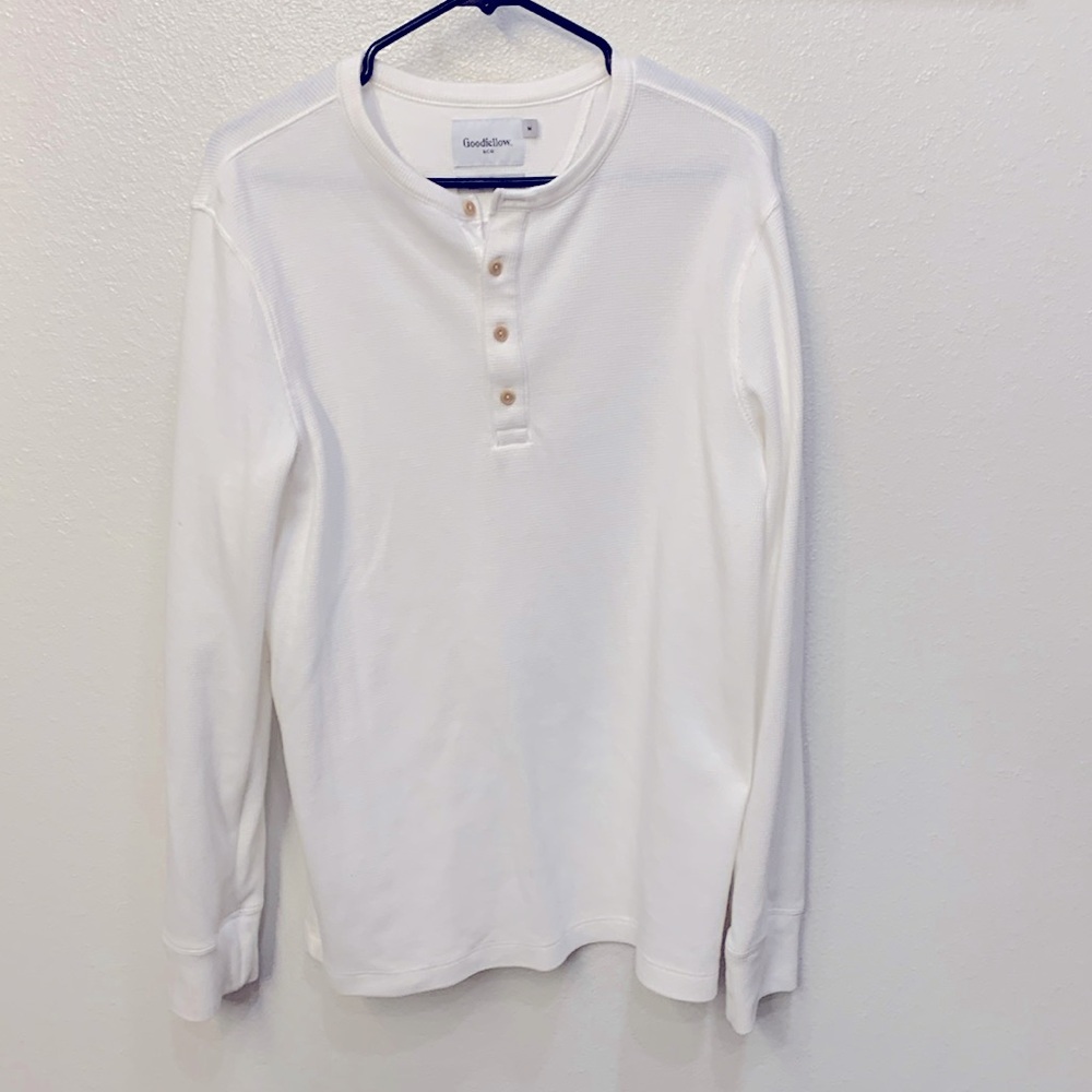This is a target brand Binns long sleeve shirt formal!